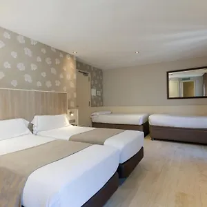 Santa Marta 2*, Barselona İspanya